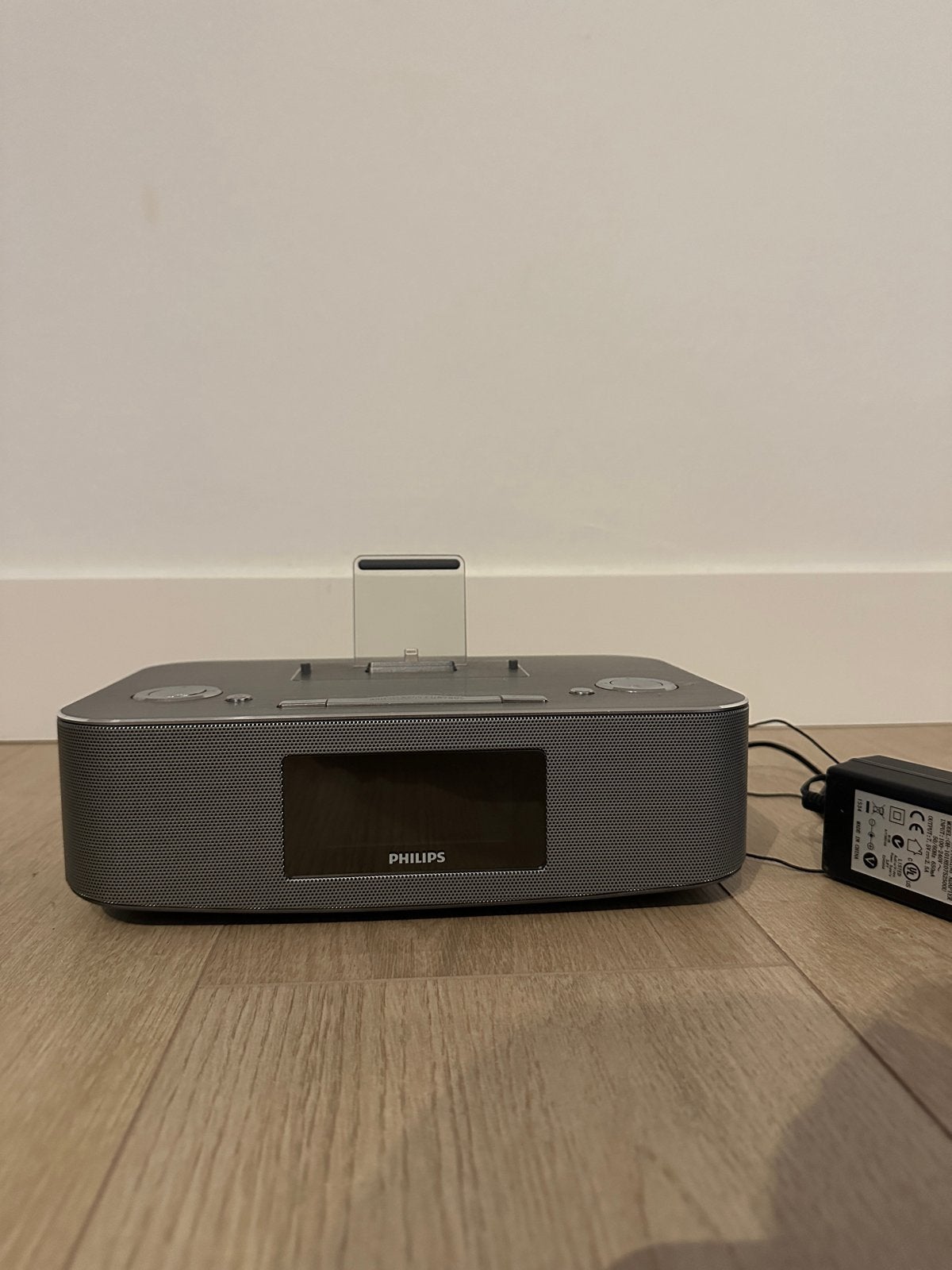 Philips Microset met iPod/iPhone Dock en Radio, Ophalen, Philips, Gebruikt, Tuner of Radio