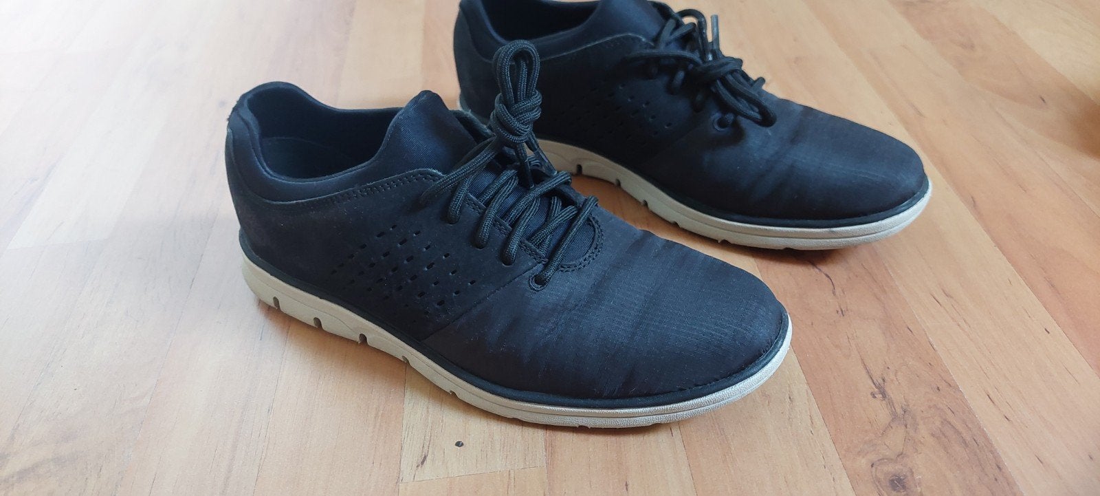 Timberland zwarte nette sneakers mt 42, Kleding | Heren, Schoenen, Ophalen of Verzenden, Timberland, Zwart, Sneakers of Gympen