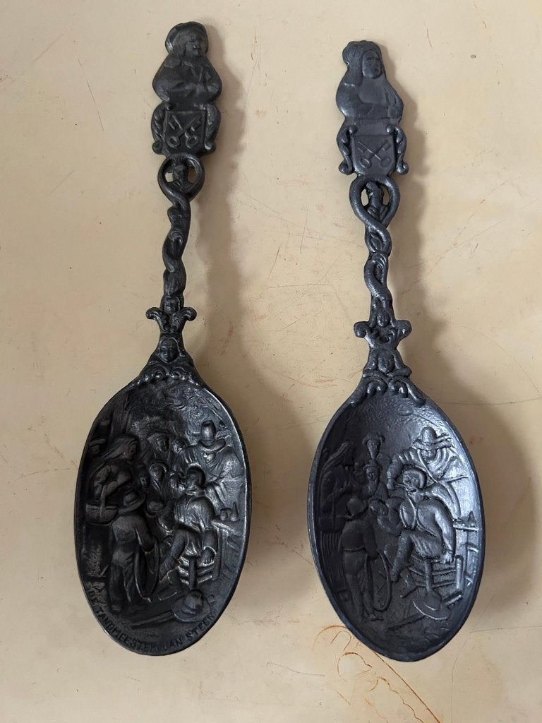 Vintage tinnen sierlepels Jan Steen De Tandmeester set, Antiek en Kunst, Ophalen of Verzenden