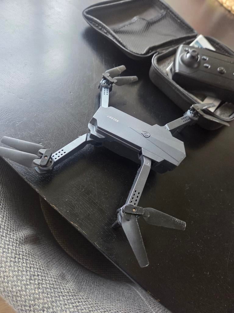 Compacte opvouwbare drone met camera en afstandsbediening, Cameradrone, Bediening via smartphone, Overige merken, Minder dan 100 meter