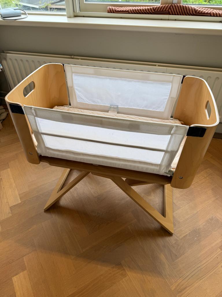 Bednest - Stijlvolle houten co-sleeper, Kinderen en Baby's, Babywiegjes en Ledikanten, Ophalen, Gebruikt, Wieg