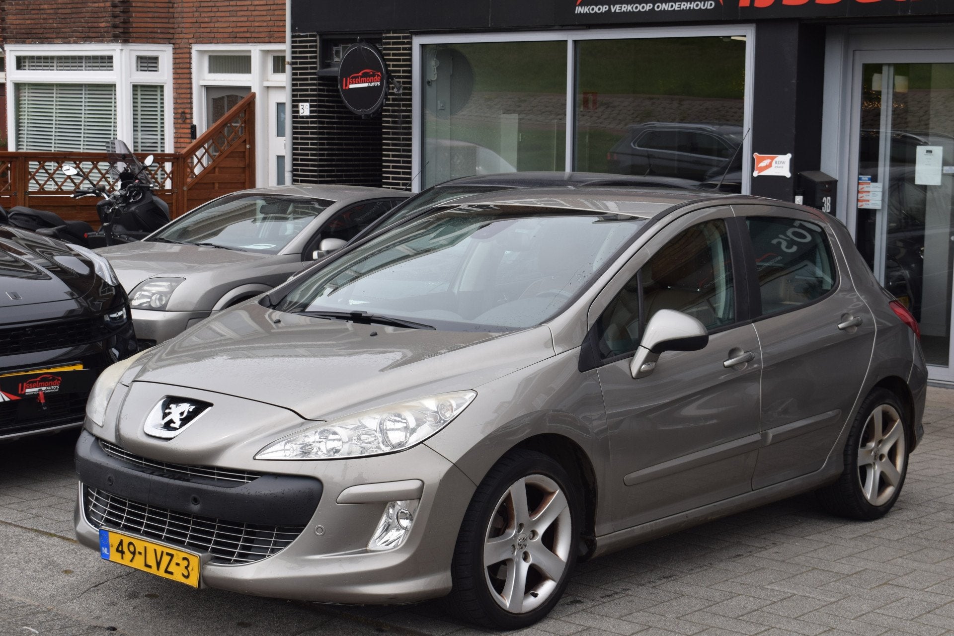 Peugeot 308 1.6 VTi Sublime Automaat LEES TEKST! (bj 2010), Auto's, Gebruikt, 1287 kg, 4 cilinders, Bedrijf