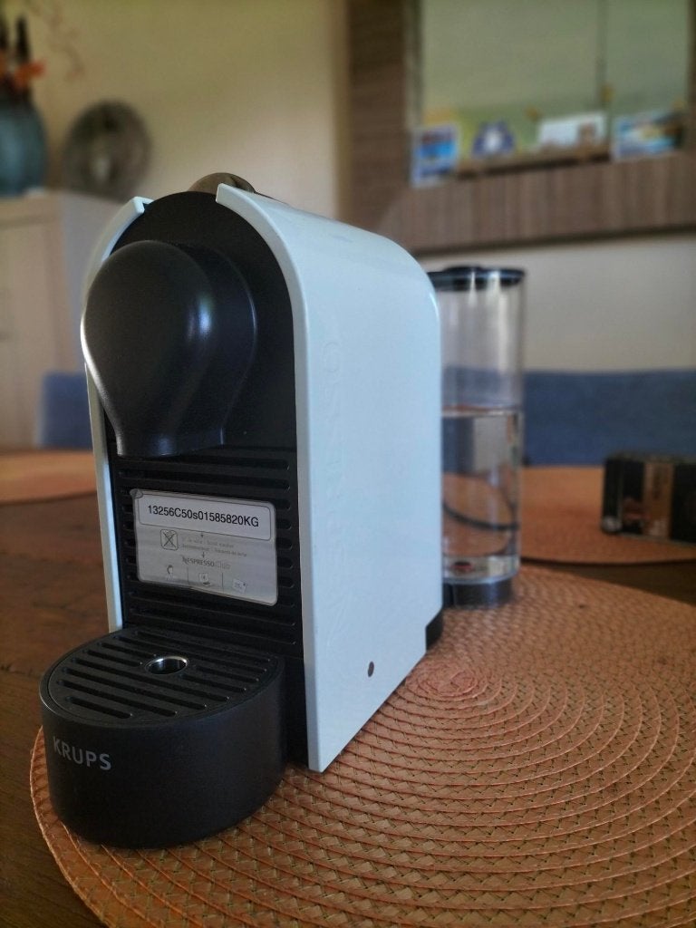 Nespresso Krups koffiezetapparaat, Witgoed en Apparatuur, Koffiezetapparaten, Ophalen, Gebruikt, Koffiemachine, 1 kopje