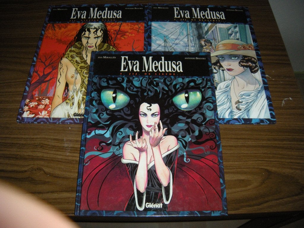 Eva Medusa 3 delen HC, Boeken, Complete serie of reeks, Ophalen of Verzenden, Zo goed als nieuw