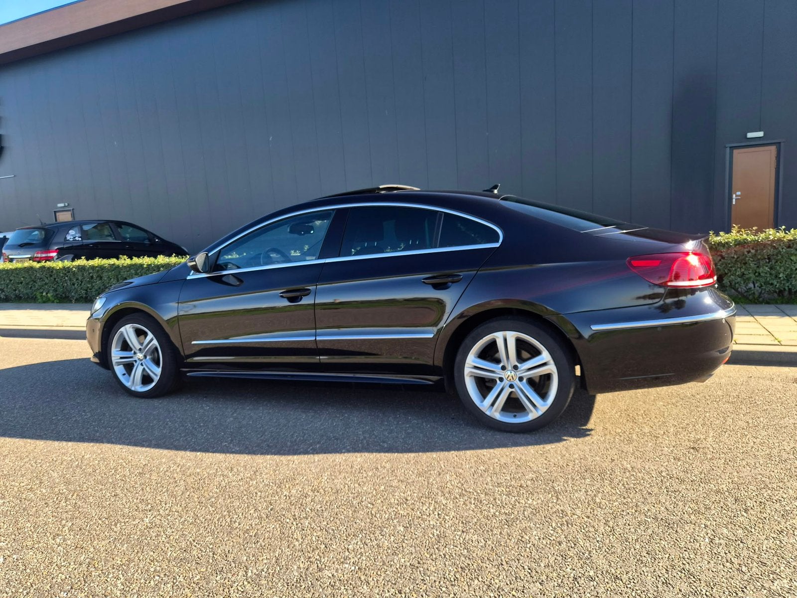 Volkswagen Passat CC R-Line 2.0 TDI 110KW CC AUT 2016 Zwart, Auto's, 1800 kg, Zwart, Zwart, Diesel