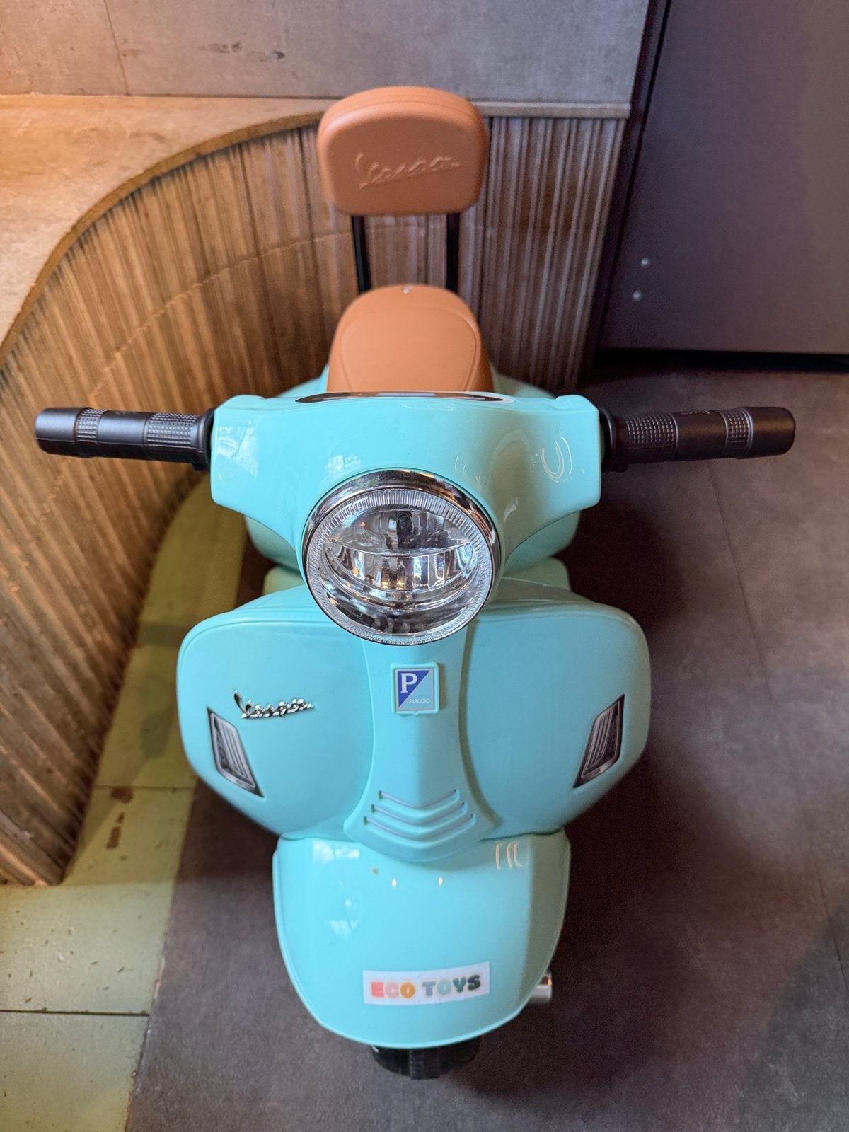 Kinder Vespa scooter - Zo goed als nieuw, Ophalen, Zo goed als nieuw