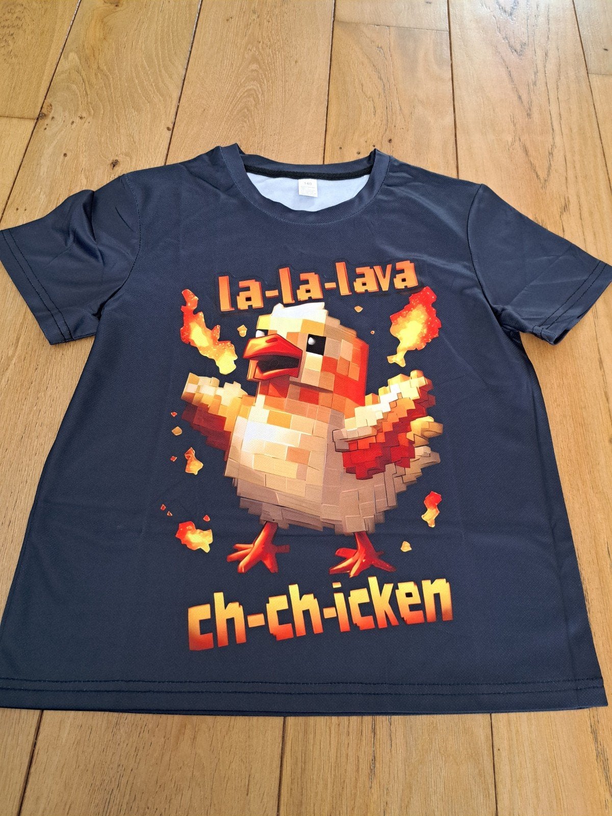 T-shirt met Minecraft-thema "la-la-lava ch-ch-icken", Kinderen en Baby's, Kinderkleding | Maat 140, Gebruikt, Jongen of Meisje