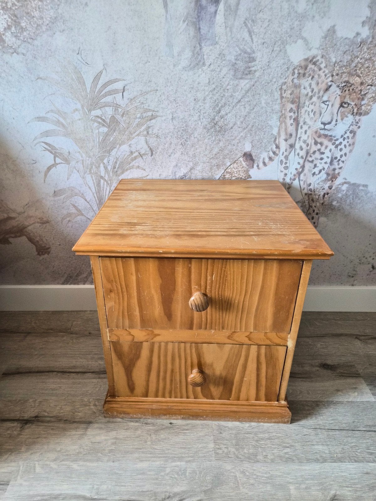 Stevig nachtkastje/bijzettafel met lade, 53x54x57 cm, Huis en Inrichting, Slaapkamer | Nachtkastjes, Ophalen, Gebruikt, 45 tot 65 cm