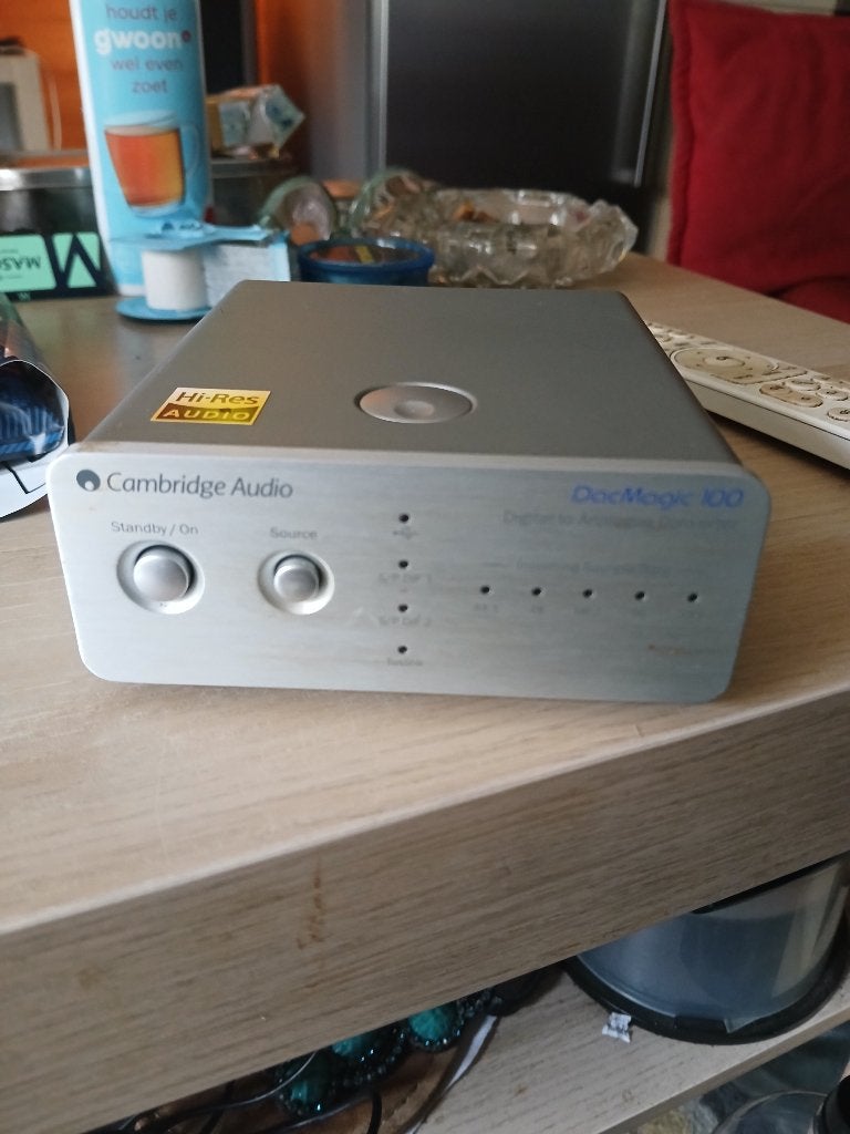 dac, Audio, Tv en Foto, Ophalen of Verzenden, Zo goed als nieuw