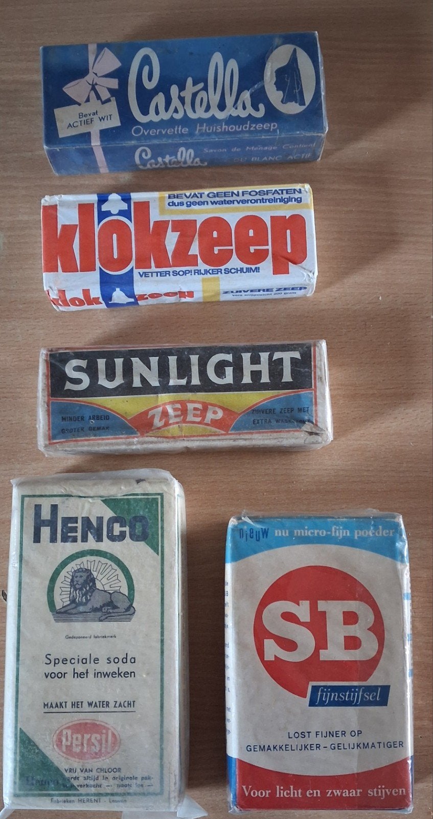 Huishoudelijk middelen.  Periode 1930  - 1960. 5 stuks., Ophalen, Gebruikt, Overige typen