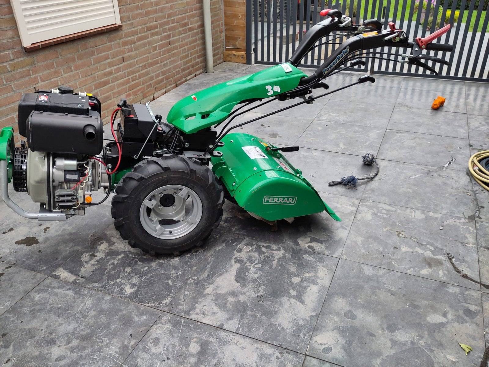 Ferrari 340 Powersafe diesel tuinfrees 10 pk Yanmar E-start, Tuin en Terras, Ophalen, Gebruikt