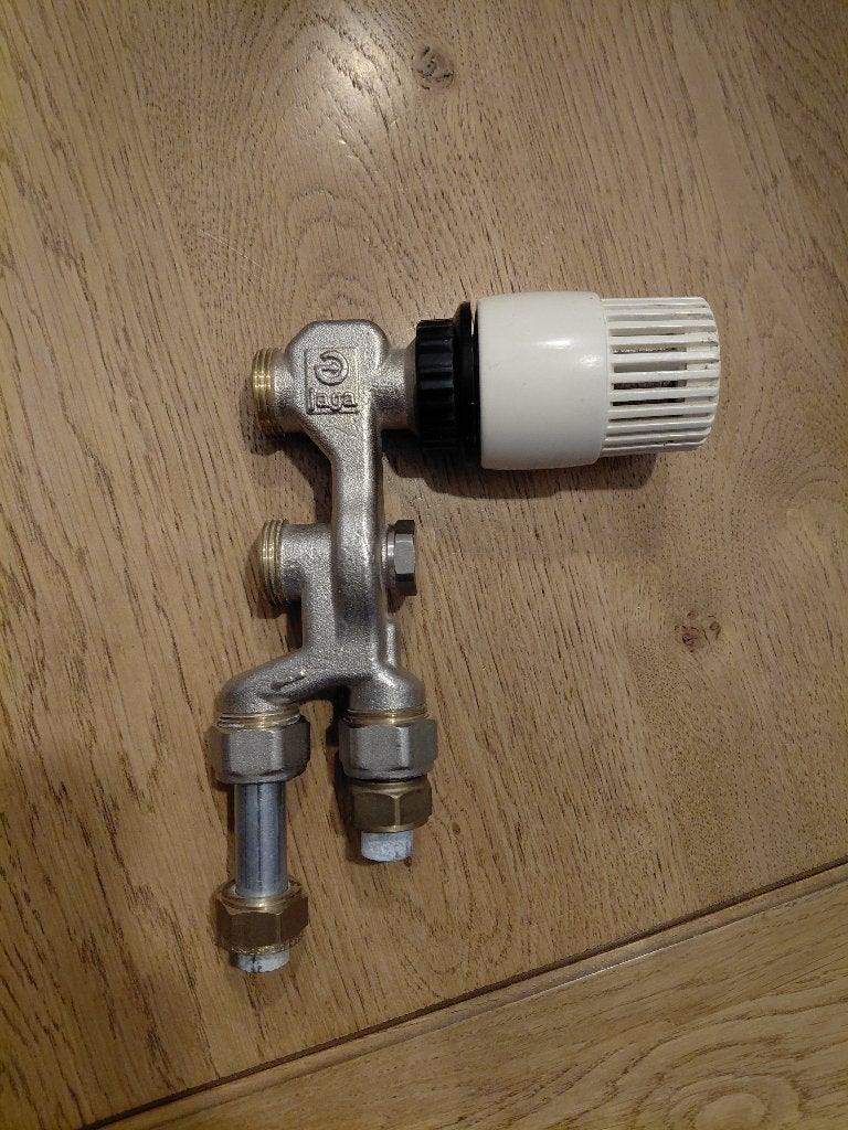 Jaga Thermostaatventiel met thermostaatknop JW, Gebruikt, Minder dan 30 cm, Radiator, Minder dan 60 cm