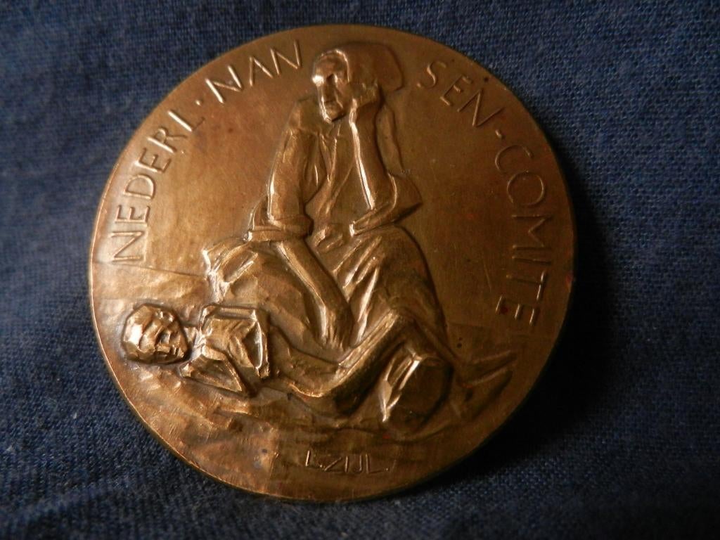 Bronzen penning Nl. Nansen Comité C vd Hoef en L Zijl 1923 1, Ophalen of Verzenden, Brons, Nederland