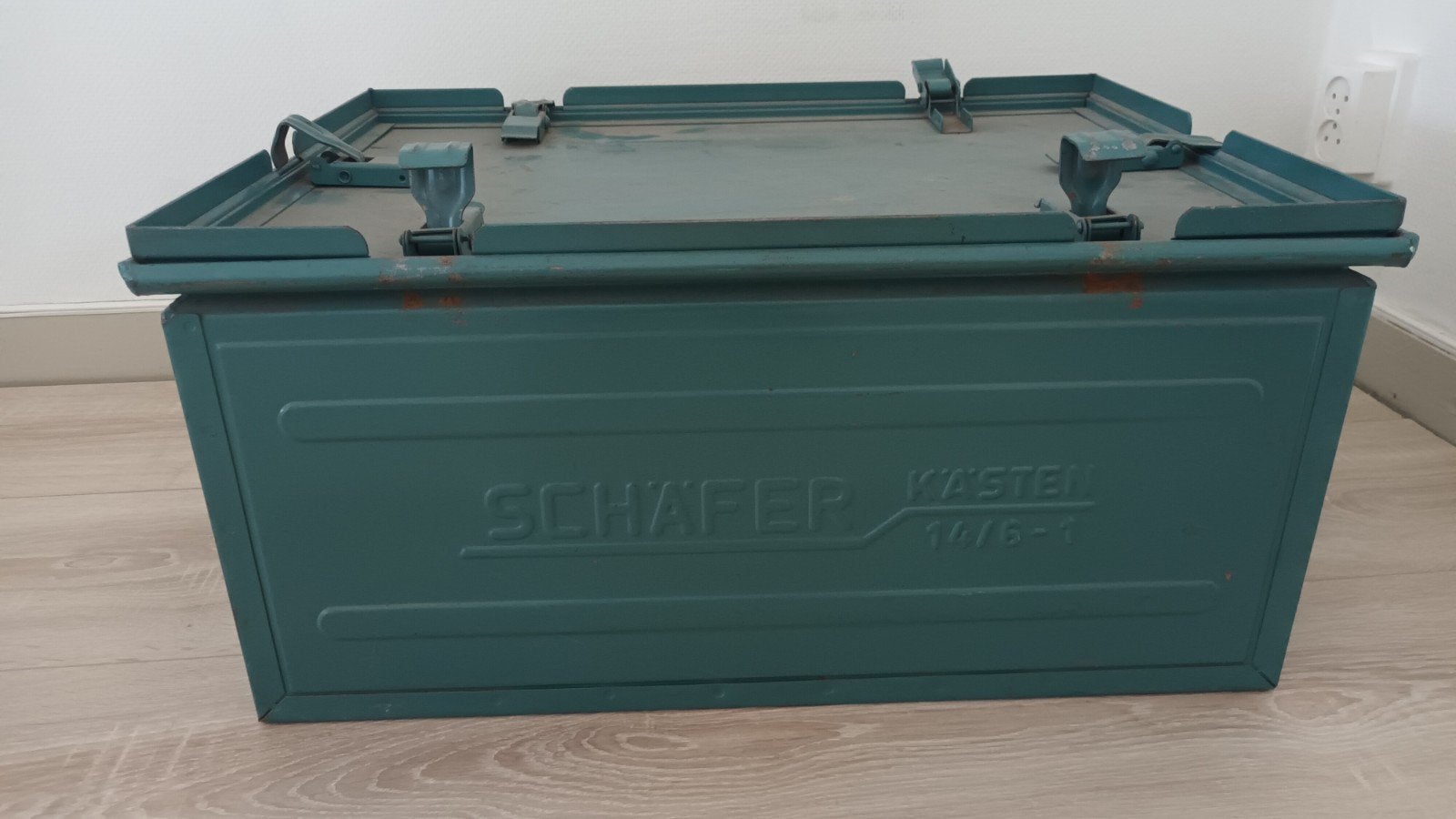 Vintage metalen kist - Schafer Kastel 14/6-1, Huis en Inrichting, Ophalen, Minder dan 50 cm, Gebruikt, 50 tot 100 cm