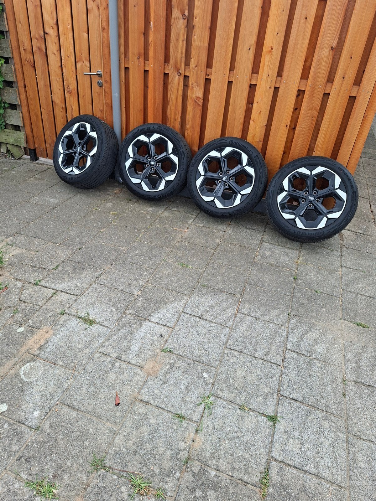 Ford, Ophalen, Nieuw