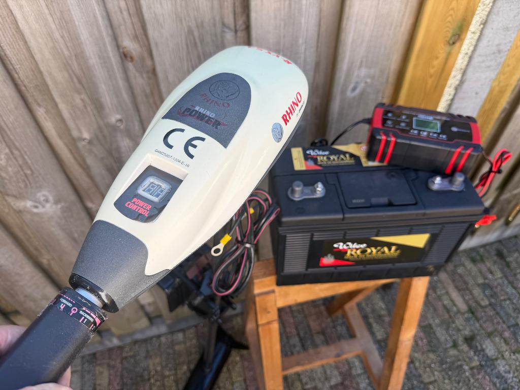 Rhino VX54 LBS met 105Ah en oplader leuke goede set, Ophalen, Gebruikt, Overige typen