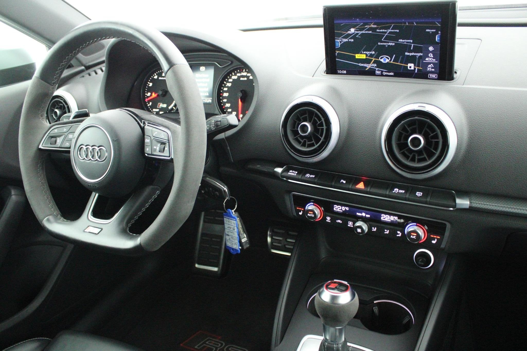 Audi RS3 Sportback 2.5 TFSI quattro 400pk NL Auto RS Sportst, Automaat, Gebruikt, RS3, Zwart