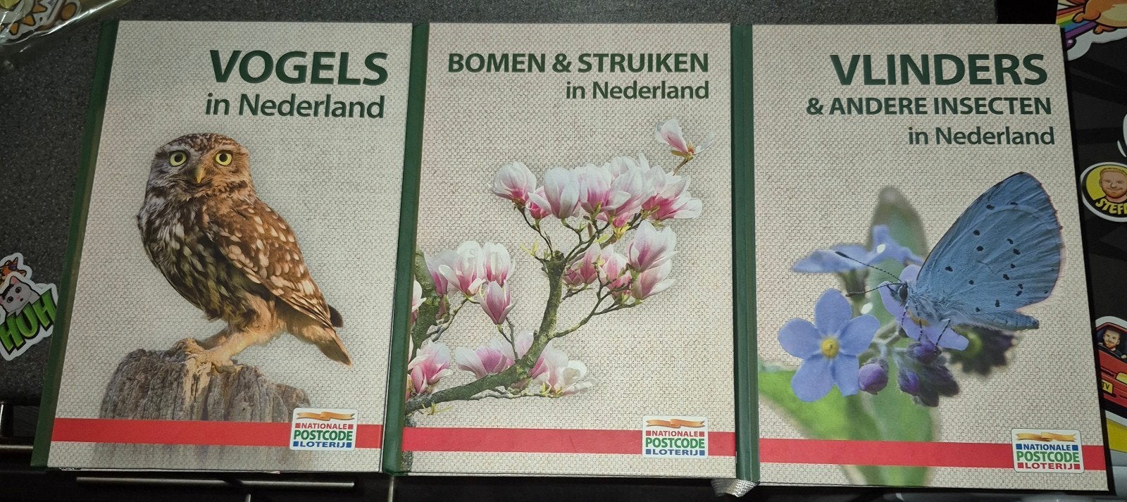 postcodeloterij natuur boeken 3x te koop, Ophalen of Verzenden, Zo goed als nieuw, Natuur algemeen