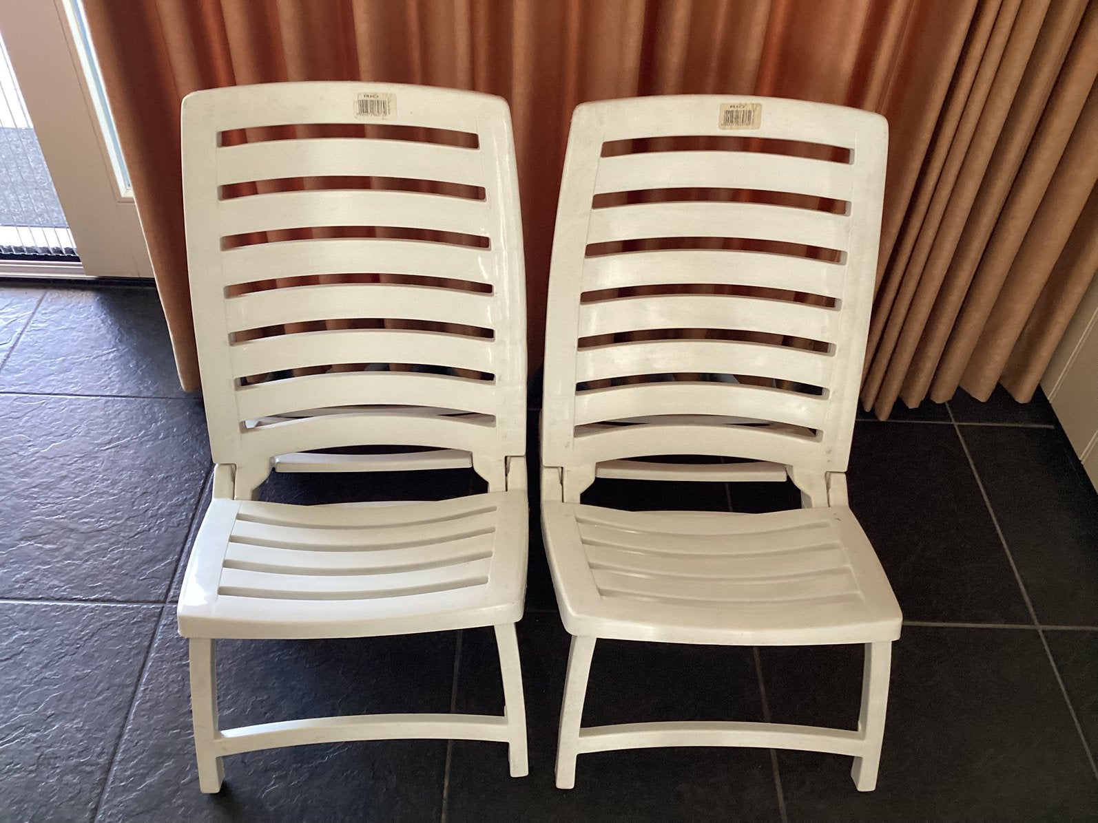 Te koop kunstof inklapbaar strandstoel, Ophalen, Zo goed als nieuw, Kunststof, Inklapbaar