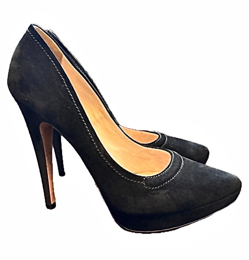 Prada Zwarte Suède Pumps - Maat 39.5, Ophalen of Verzenden, Gedragen, Zwart, Pumps