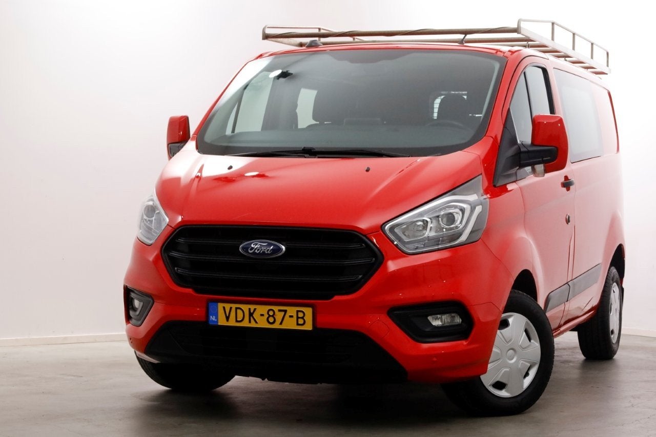 Ford Transit Custom 2.0 TDCI 130pk L1H1 Trend D.C. Airco/Nav, Voorwielaandrijving, Dealer onderhouden, 15 km/l, Euro 6