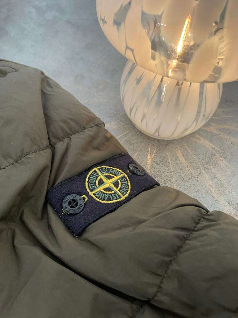 Stone Island Puffer Jas - Maat 152 (12 jaar), Verzenden, Zo goed als nieuw