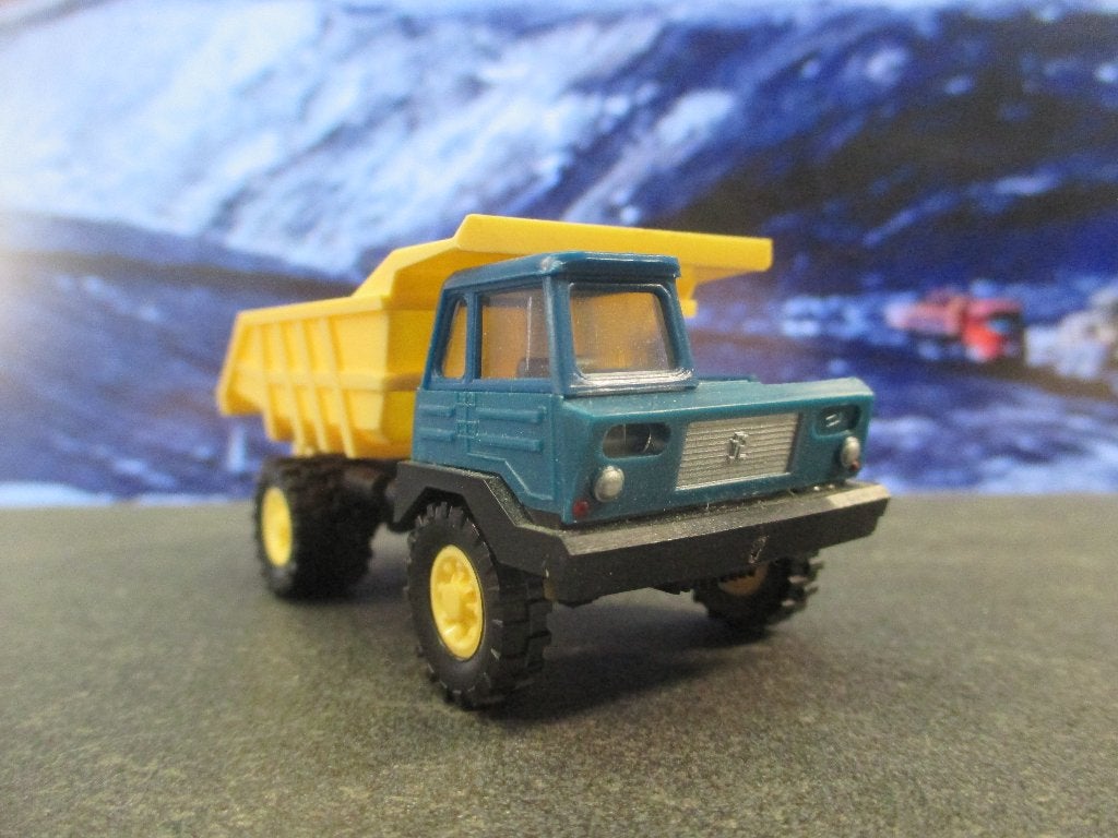 Perlini T20 S dumper-truck voor de mijnbouw - blauw / creme, Ophalen of Verzenden, Gebruikt, Bus of Vrachtwagen, Rietze