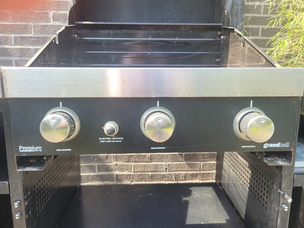 Gratis gas barbecue, Ophalen, Gebruikt