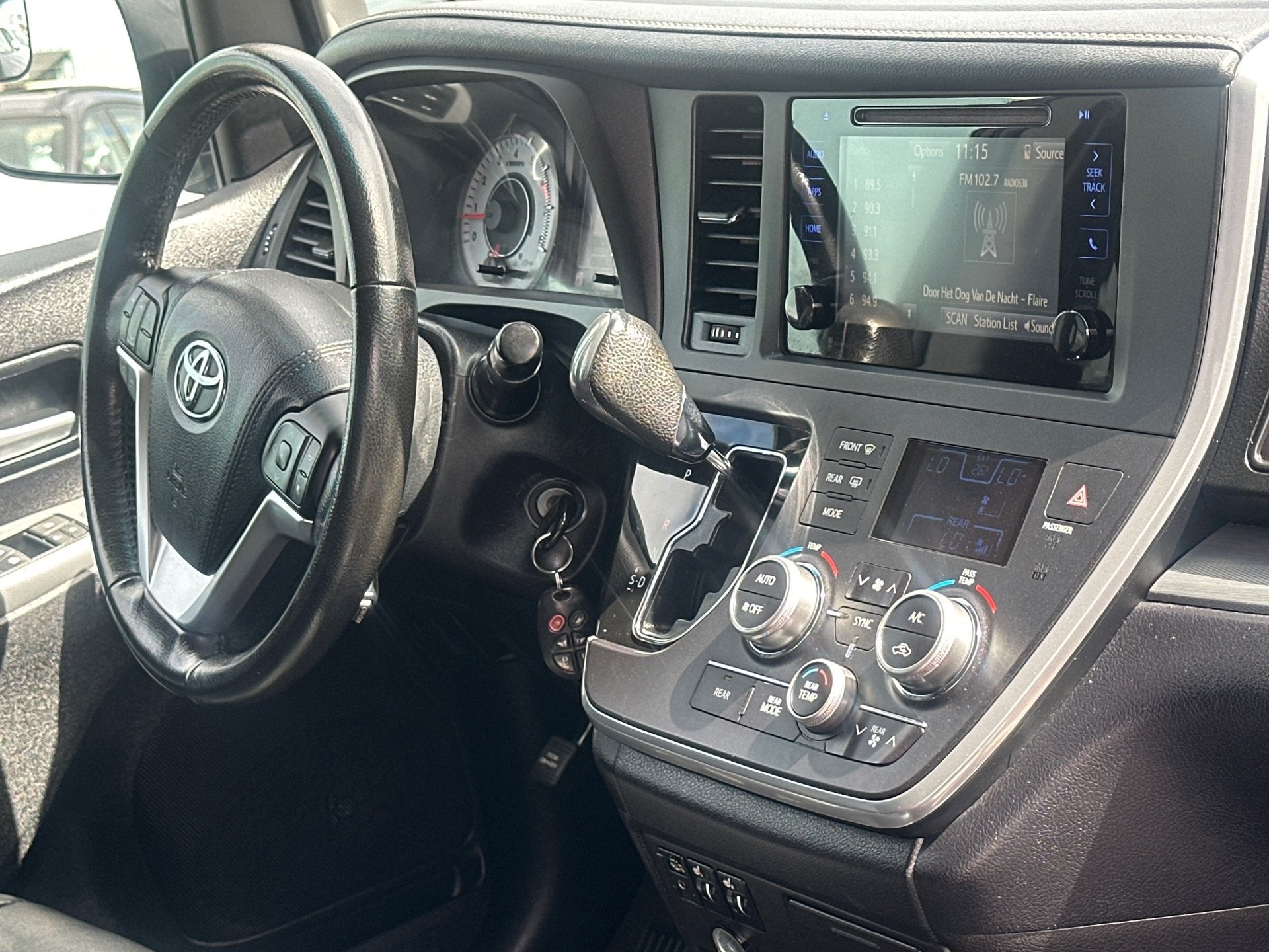 Toyota TOYOTA SIENNA 3.5 V6 Automaat | 8zitter | Leder | Cam, Automaat, Gebruikt, Zwart, Bedrijf