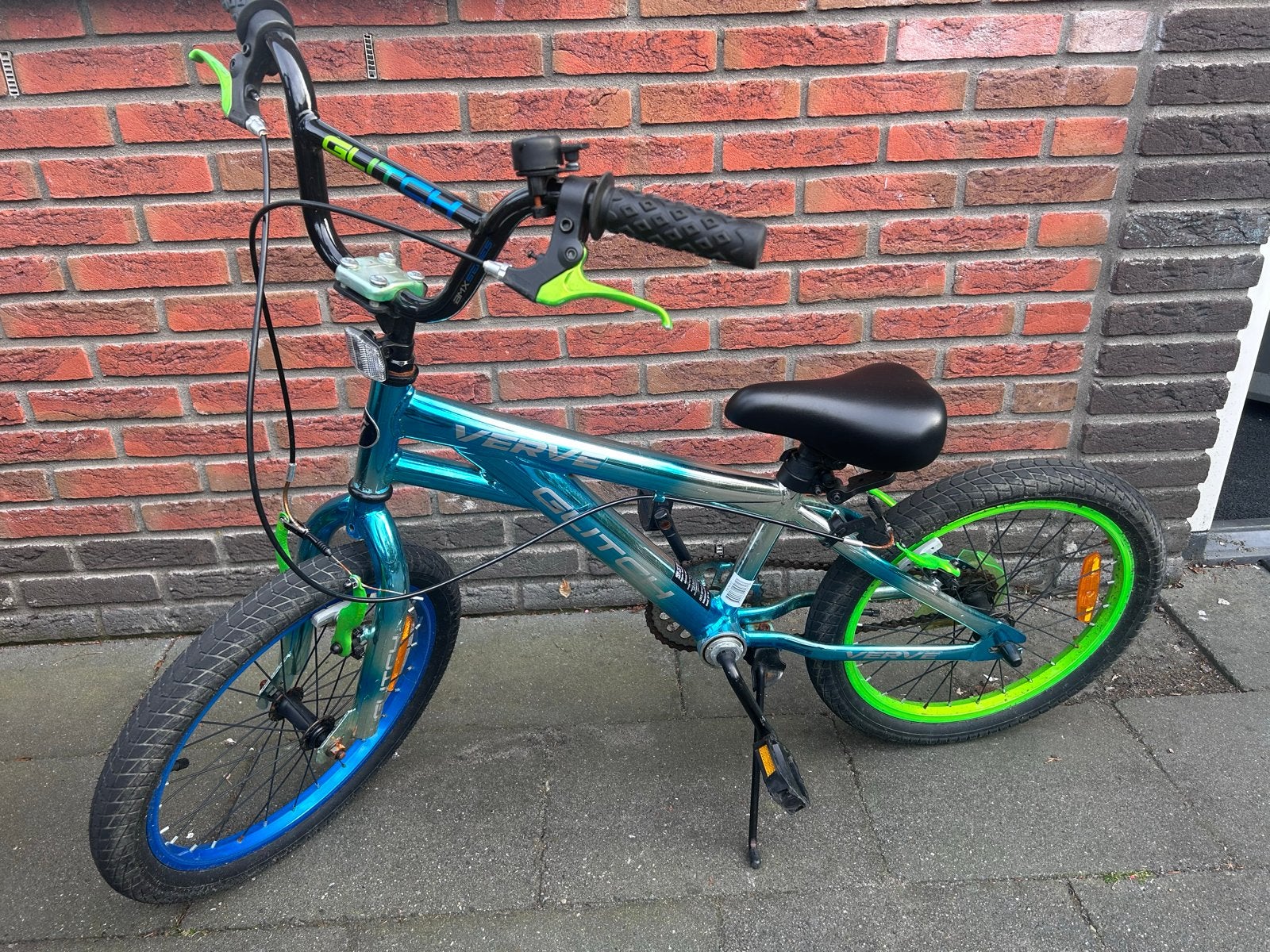 Stoere BMX fiets 18 inch - Verve Glitch, Fietsen en Brommers, Fietsen | Crossfietsen en BMX, Gebruikt, 16 tot 20 inch, Staal, Voetsteunen