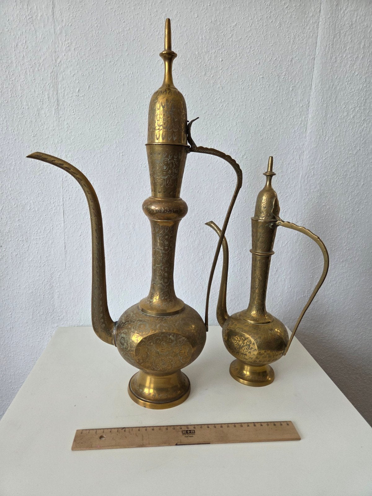 Set van 2 Vintage Messing Indiase Waterkannen/Kruiken, Ophalen