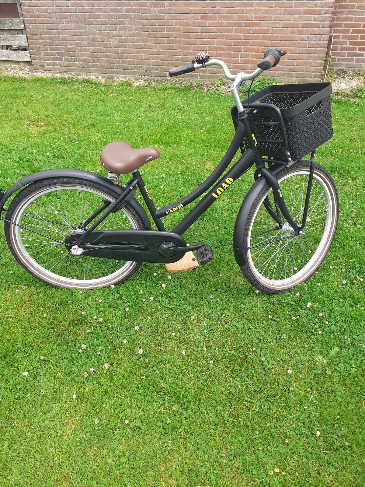 meisjesfiets 26inch met verlichting en terugtraprem en slot, Ophalen, Gebruikt, 26 inch of meer