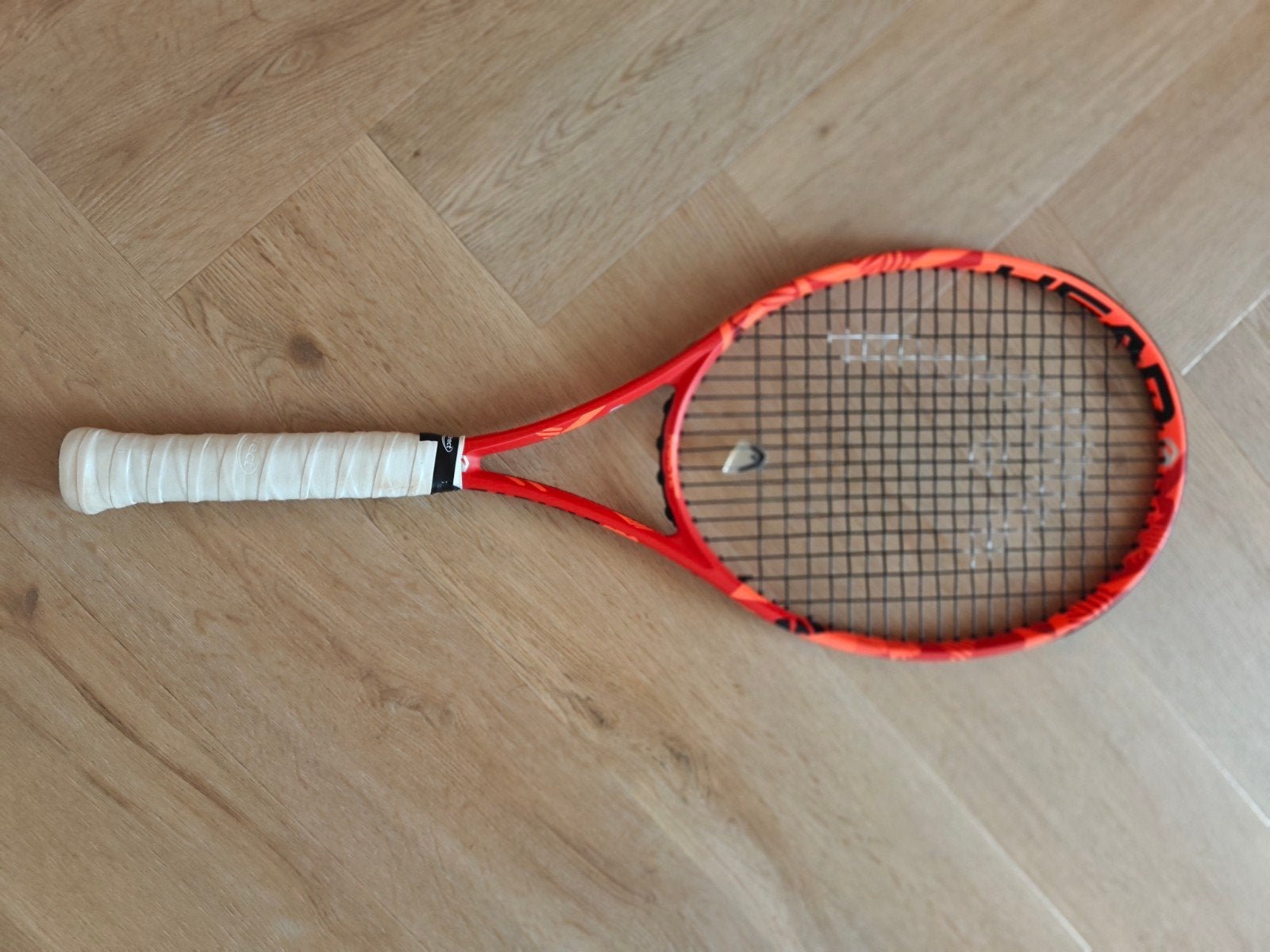 Head Graphene XT Radical Pro Tourracket (Bespand), L4, Ophalen of Verzenden, Zo goed als nieuw, Head