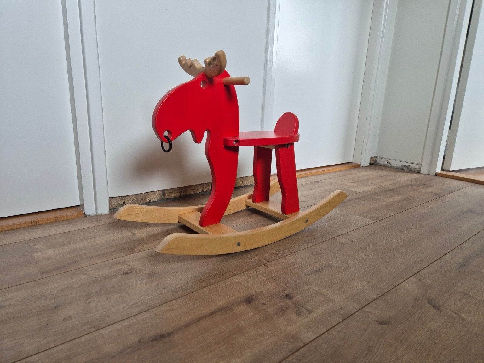 Rode eland ikea schommelpaard, Ophalen, Gebruikt, Jongen of Meisje