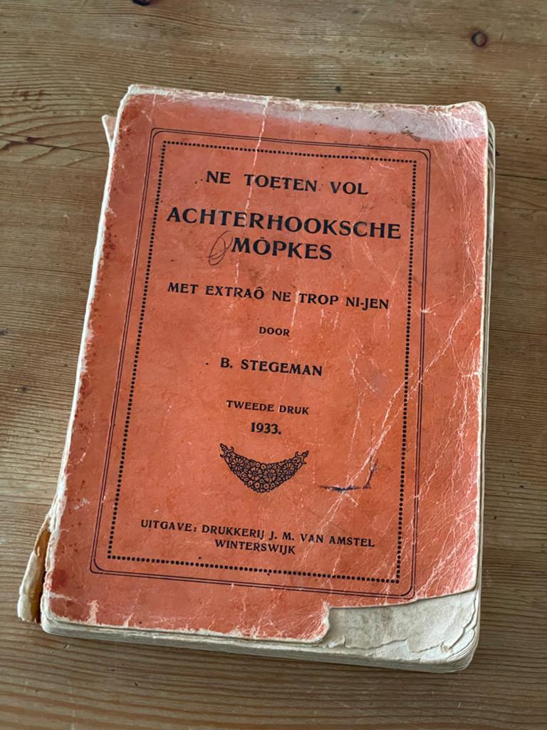 Ne Toeten Vol Achterhooksche Mopkes - B. Stegeman (1933), Antiek en Kunst, Ophalen of Verzenden