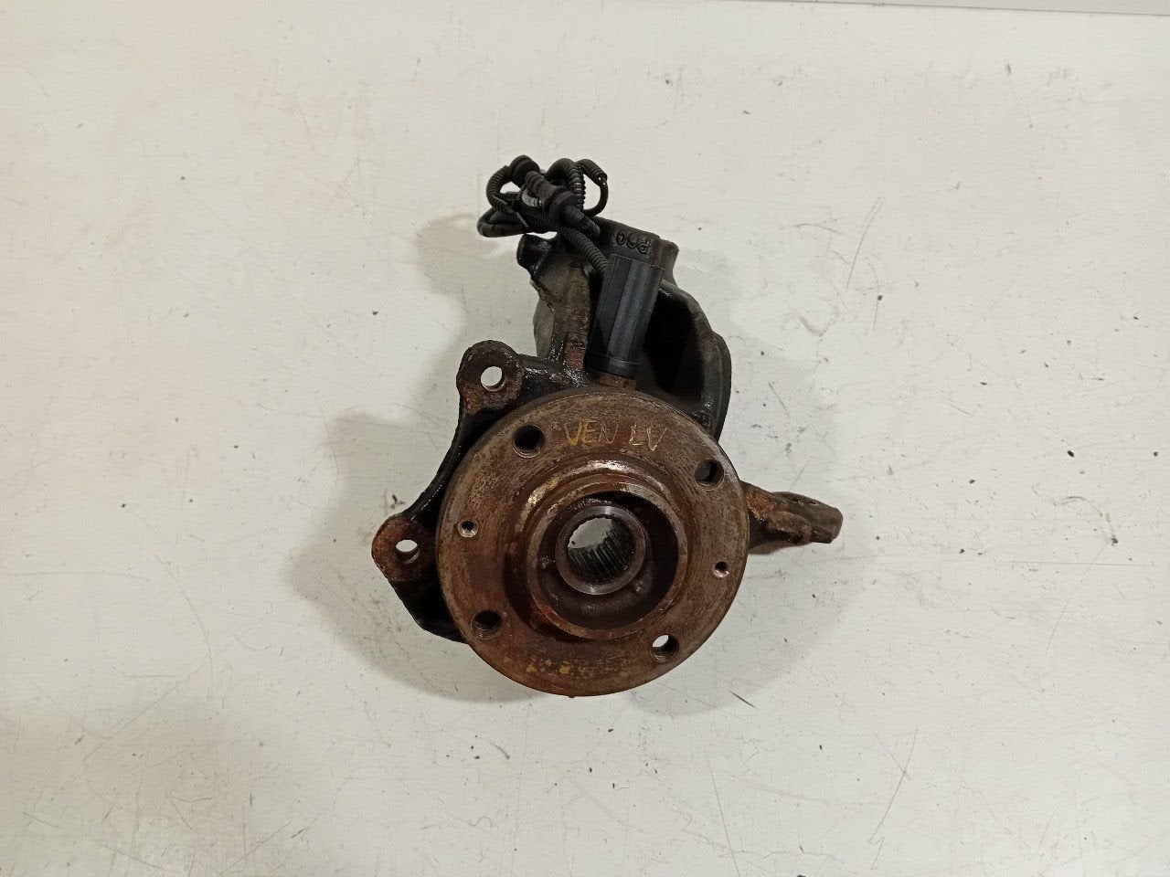 Wielnaaf links voor Opel Crossland, Auto-onderdelen, Onderdelen@venauto.nl, Van der Ven Autorecycling B.V., Gebruikt, Ettenseweg 76, 4706 PB Roosendaal, The Netherlands