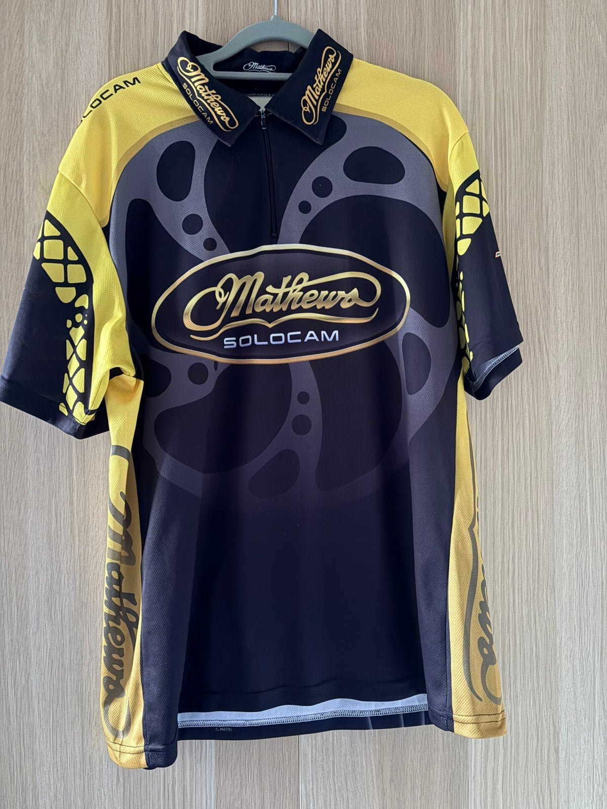 Zgan Mathews Archery Solocam Shooter Shirt maat L, Sport en Fitness, Ophalen of Verzenden, Zo goed als nieuw, Overige typen