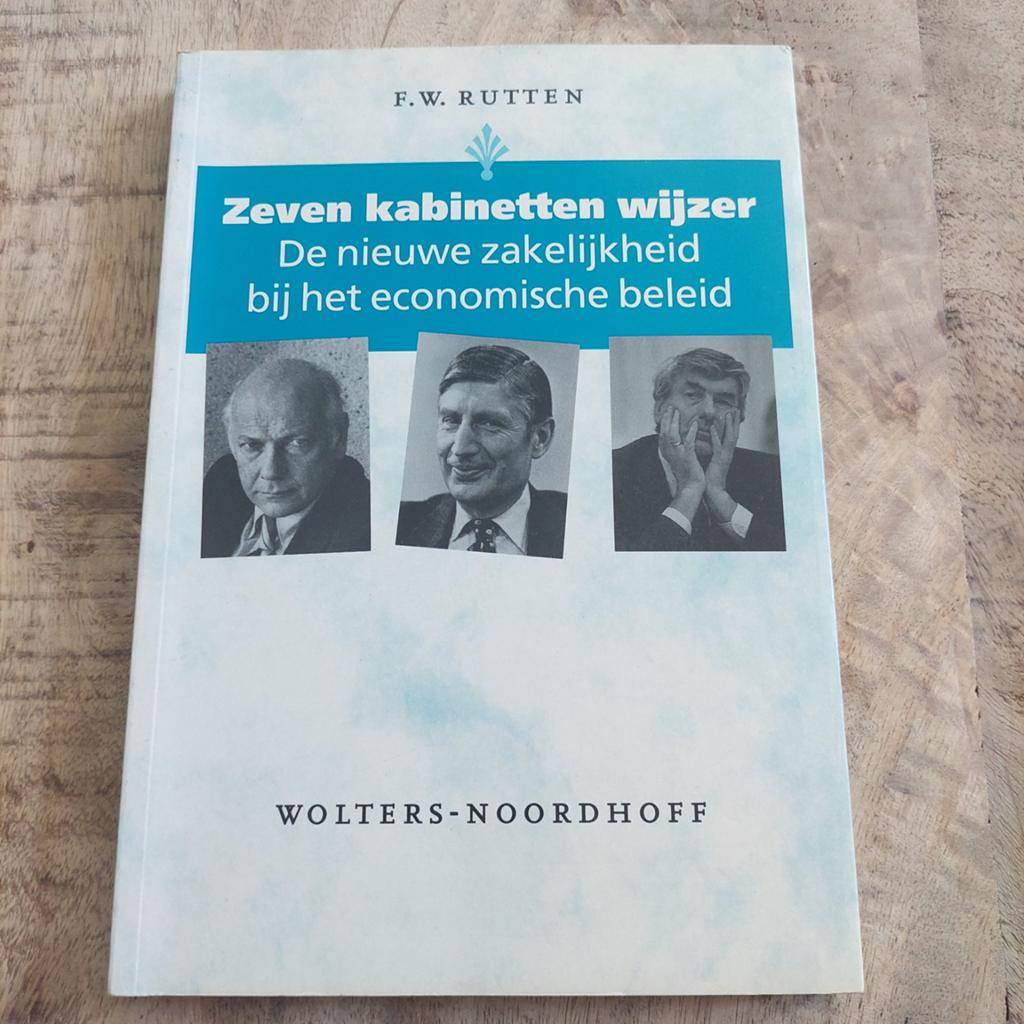 Rutten - Zeven kabinetten wyzer, Ophalen of Verzenden, Zo goed als nieuw, Economie en Marketing, Rutten