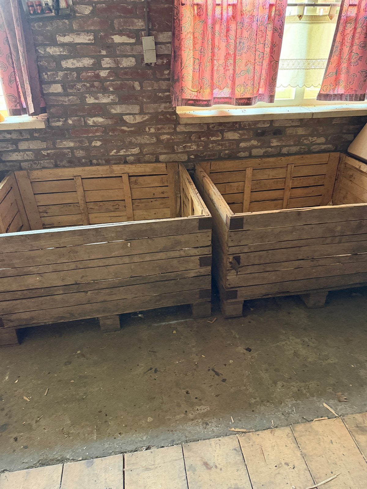 Houten bakken gratis op te halen deze week. Gaat weg!, Ophalen, Gebruikt