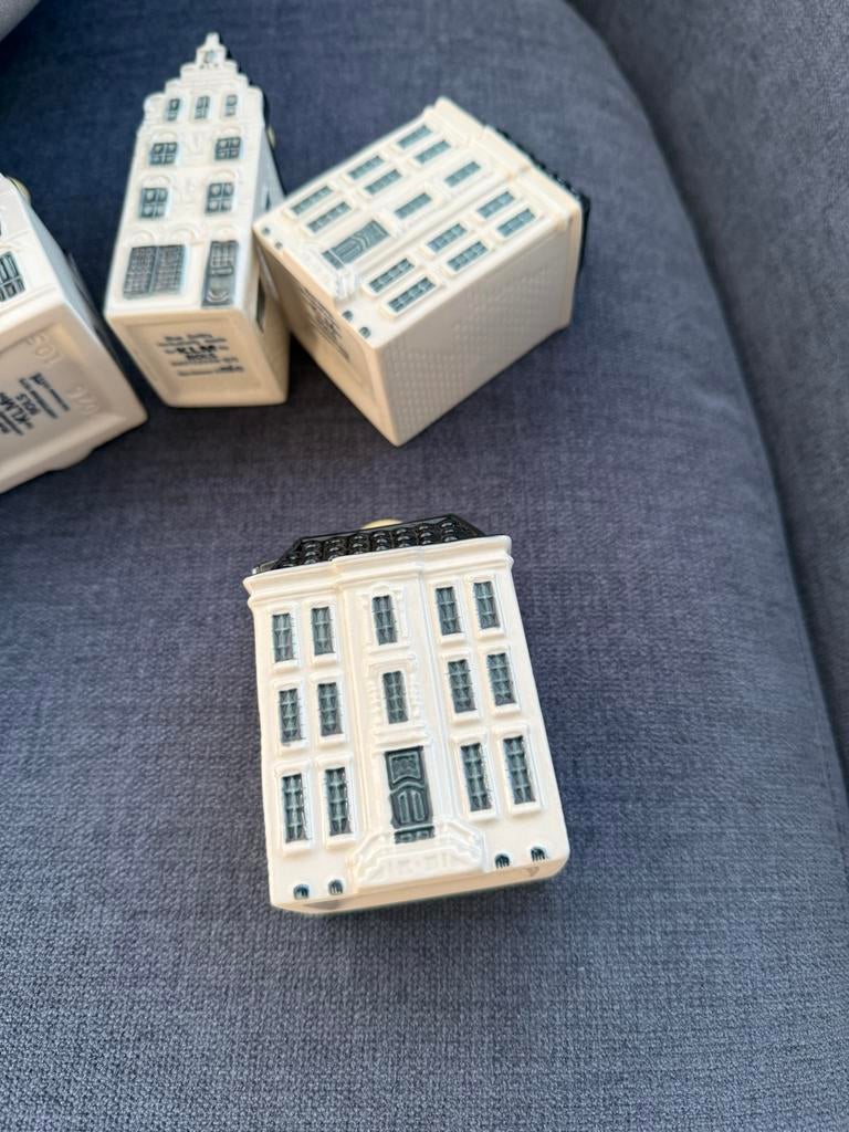 KLM Delfts Blauw huisje nr. 93 (2026 editie) - Nieuw, Verzamelen, KLM Huisjes, Ophalen of Verzenden, Nieuw, 81 t/m 91