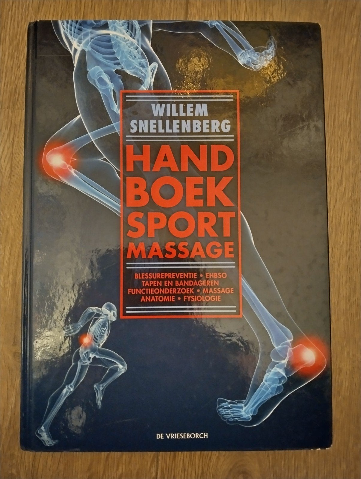 Handboek Sportmassage - Willem Snellenberg, Ophalen of Verzenden, Zo goed als nieuw, Overige sporten, Willem Snellenberg