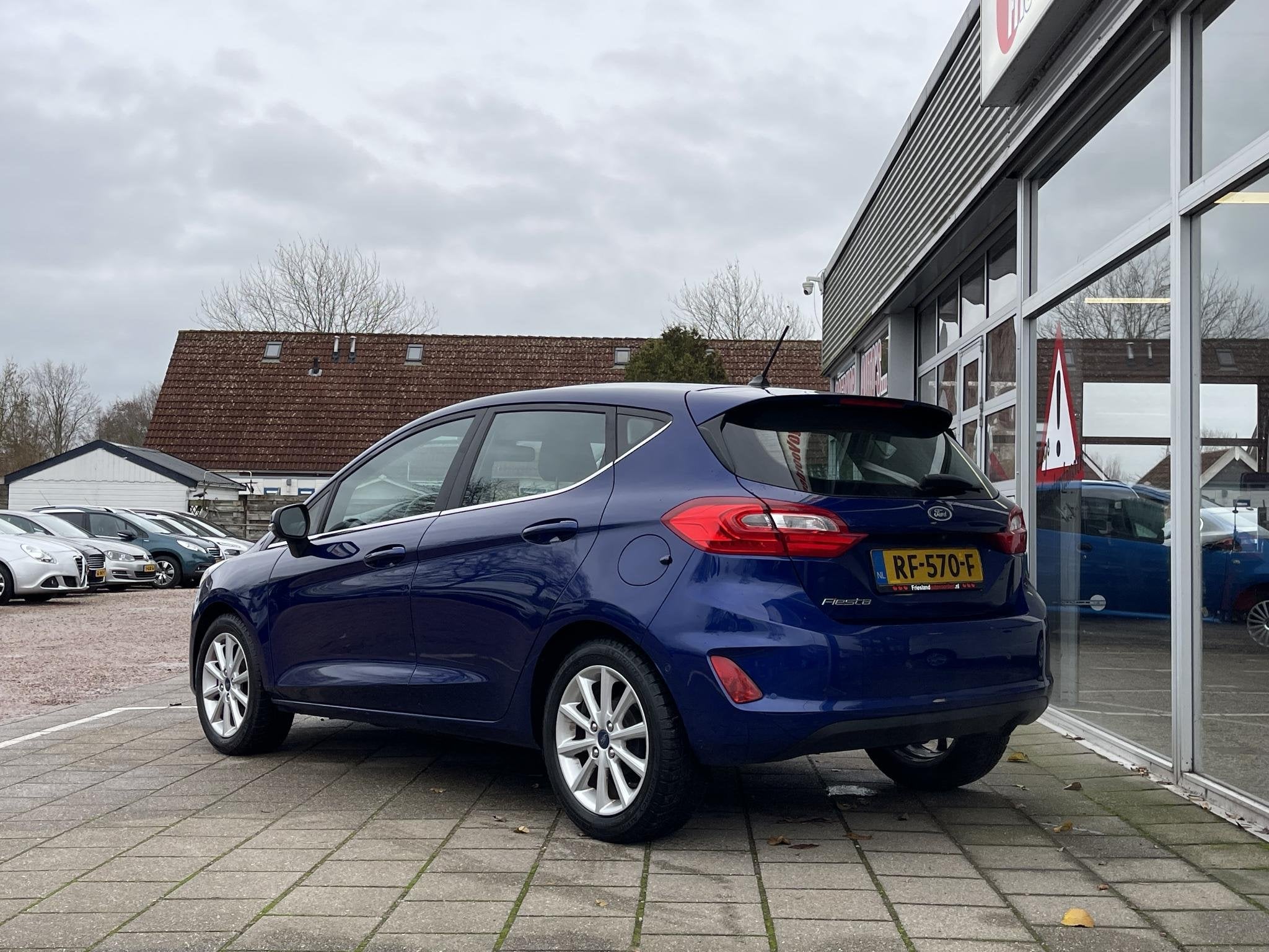 Ford Fiesta 1.0 EcoBoost Titanium / 5 drs//Adaptive Cruise/C, Euro 6, 580 kg, Met garantie (alle), Blauw