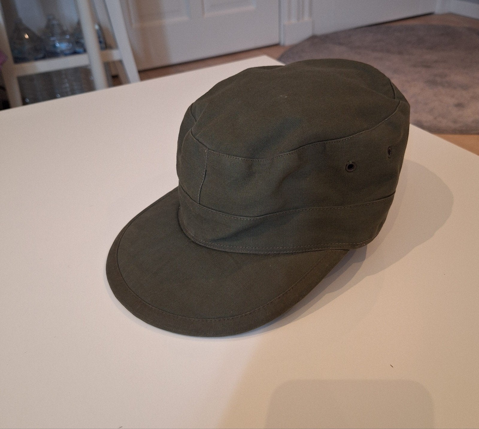 vintage hassing 1955 MVO veldpet landmacht, Ophalen of Verzenden, Landmacht, Nederland, Kleding of Schoenen