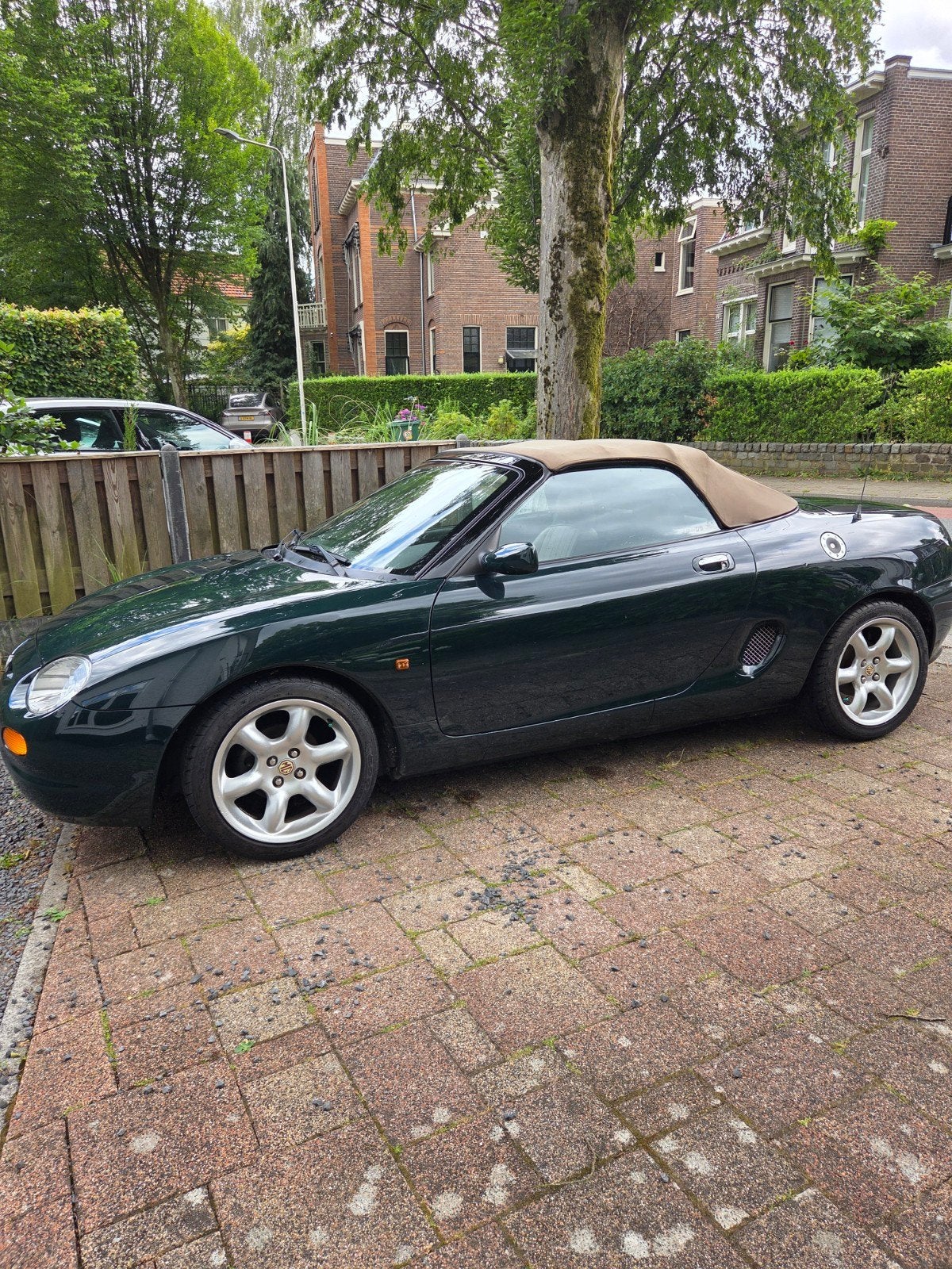 MGF Abingdon Limited Edition | Origineel NL | Nieuwe APK, Achterwielaandrijving, Beige, 4 cilinders, Cabriolet