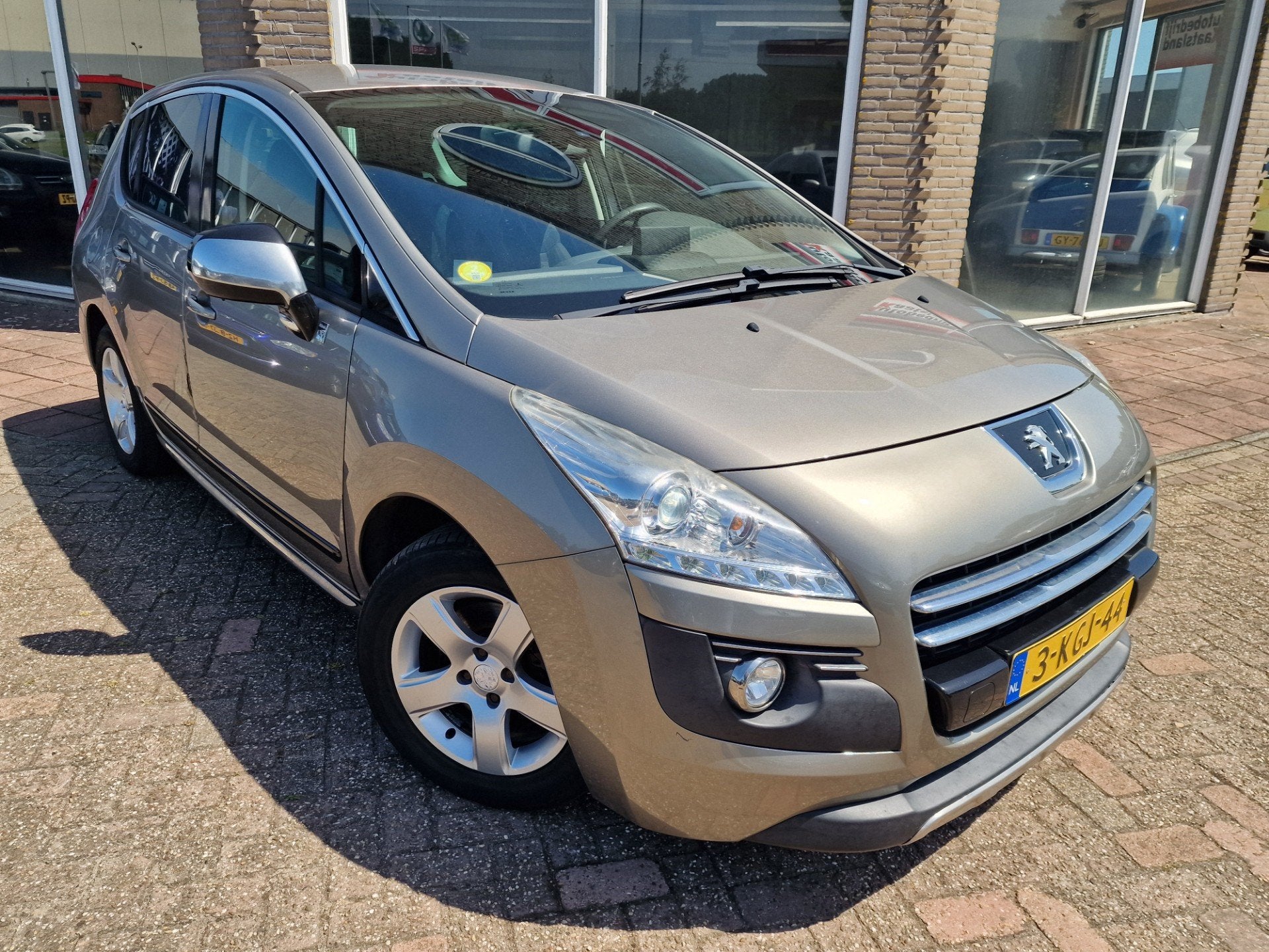 Peugeot 3008 2.0 HDiF HYbrid4 Blue Lease - Navi - Clima - Cr, Auto's, Automaat, Euro 5, Stof, Gebruikt