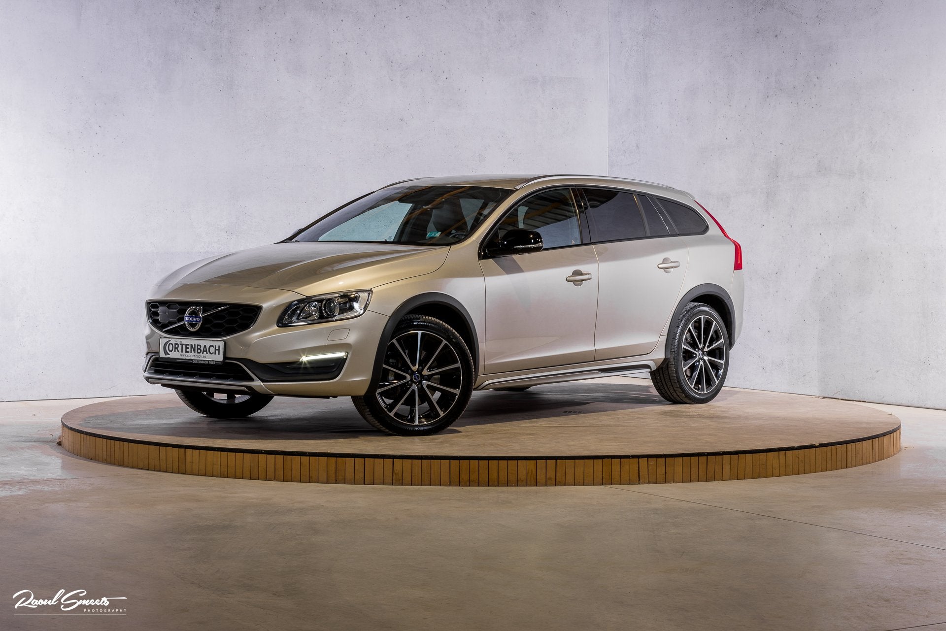 Volvo V60 Cross Country 2.0 T5 AWD Summum | Trekhaak | Memor, Auto's, Volvo, 12 maanden, 4 cilinders, Vierwielaandrijving, 750 kg