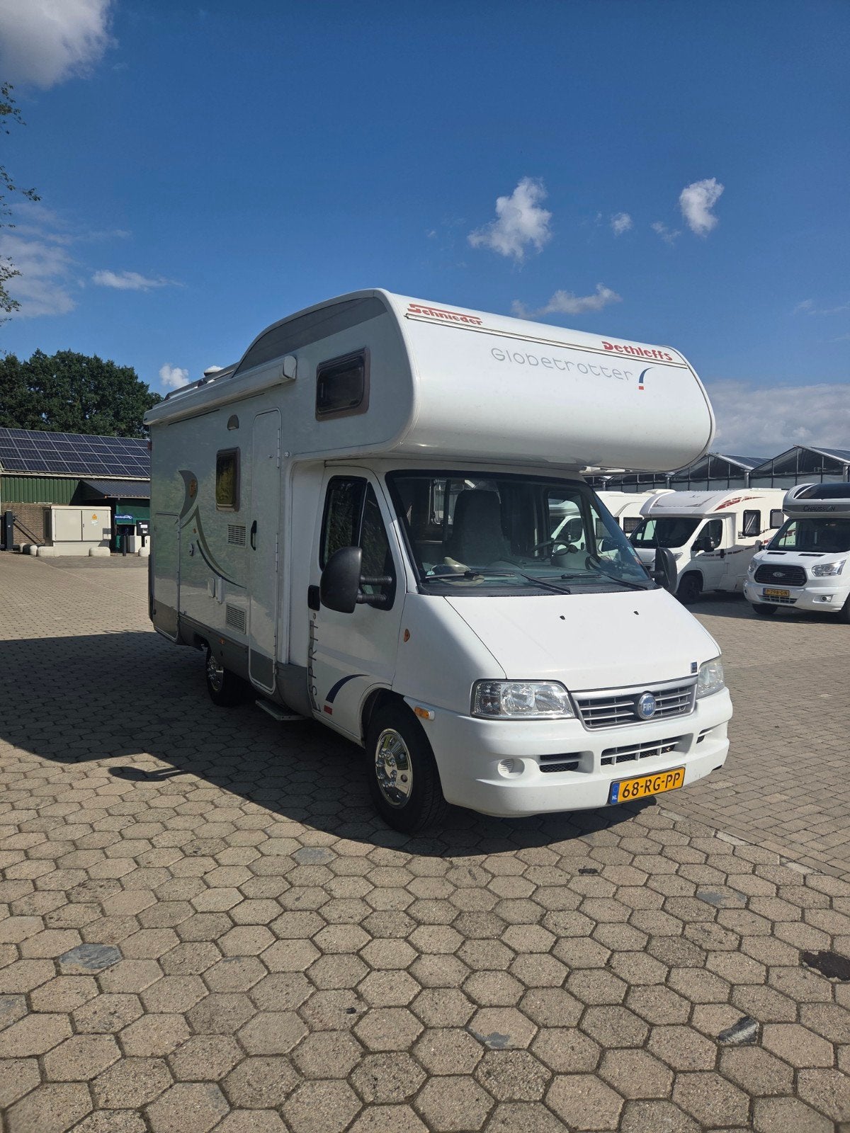 Dethleffs, stapelbed, Airco, stapelbed, onderhoudsboekjes, Caravans en Kamperen, Campers, Standaard zit, Ringverwarming, Fiat