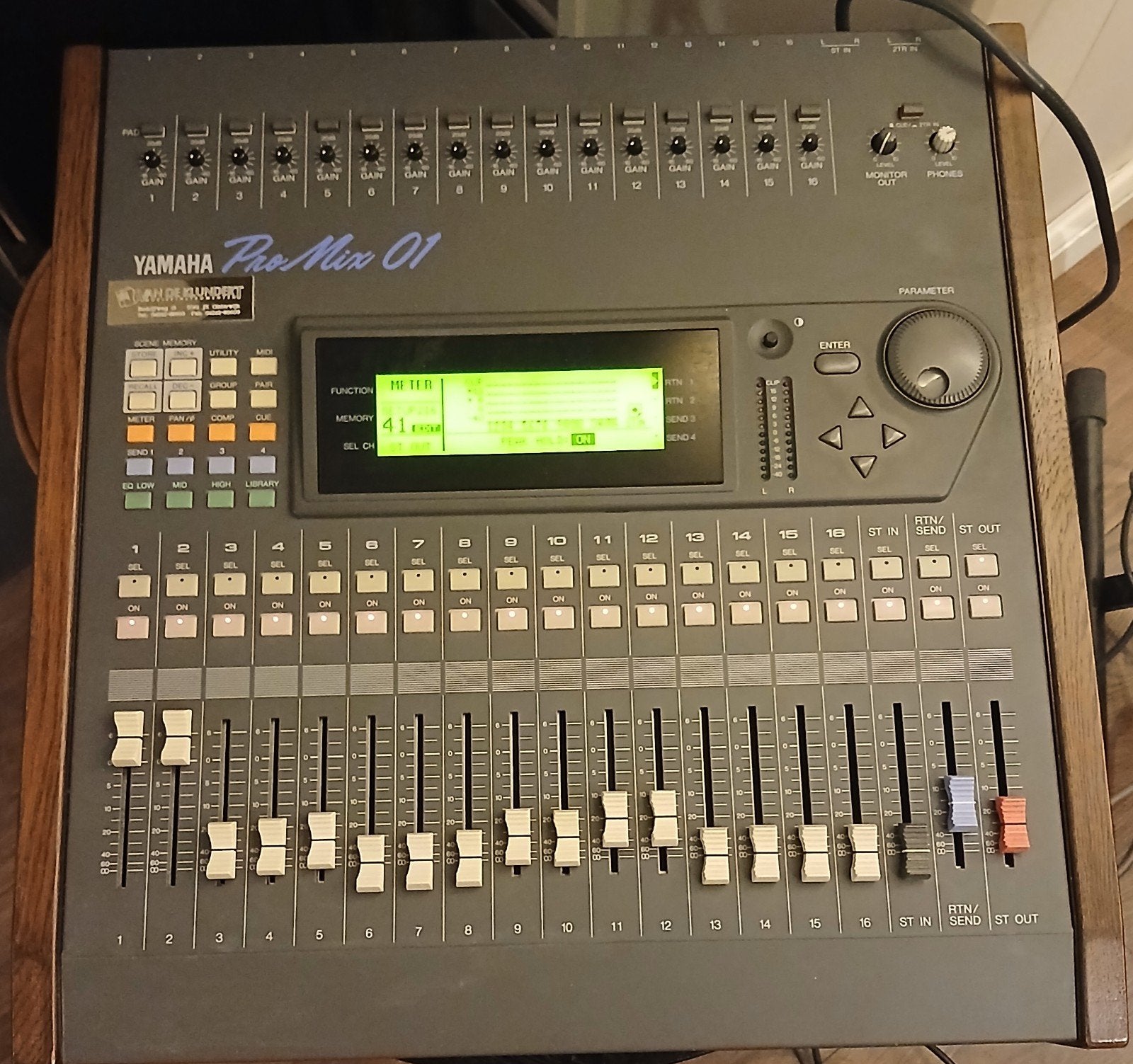 Yamaha ProMix 01 Digitale Mixer - met 4 kabels, Ophalen, Gebruikt, 10 tot 20 kanalen, Microfooningang