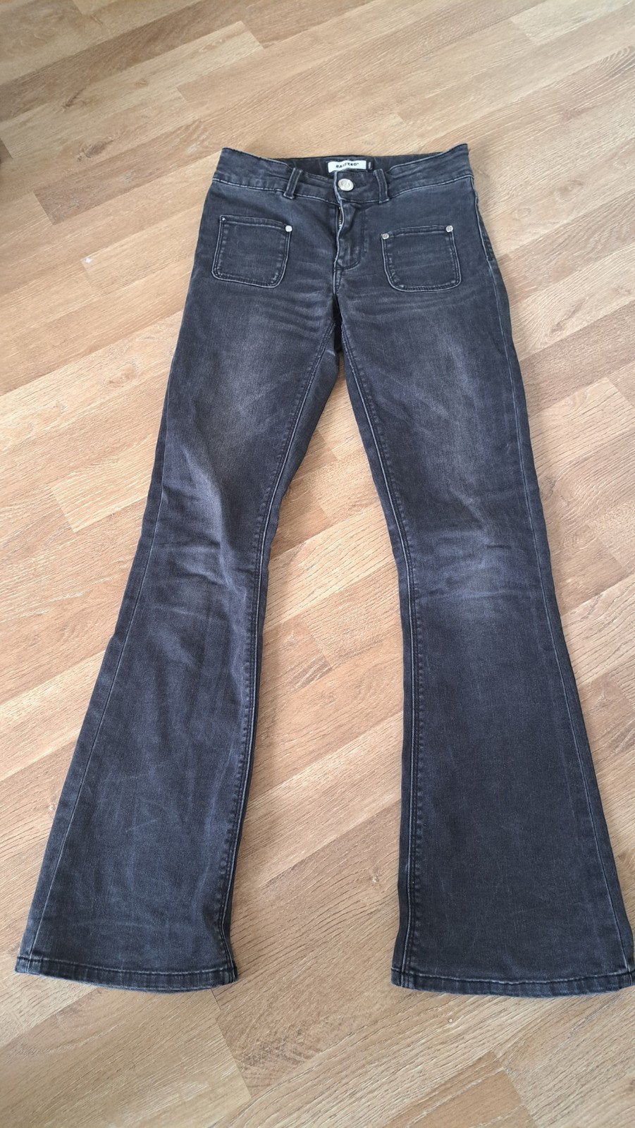 RAIZZED flared jeans maat 146, Kinderen en Baby's, Kinderkleding | Maat 146, Ophalen of Verzenden, Meisje, Broek