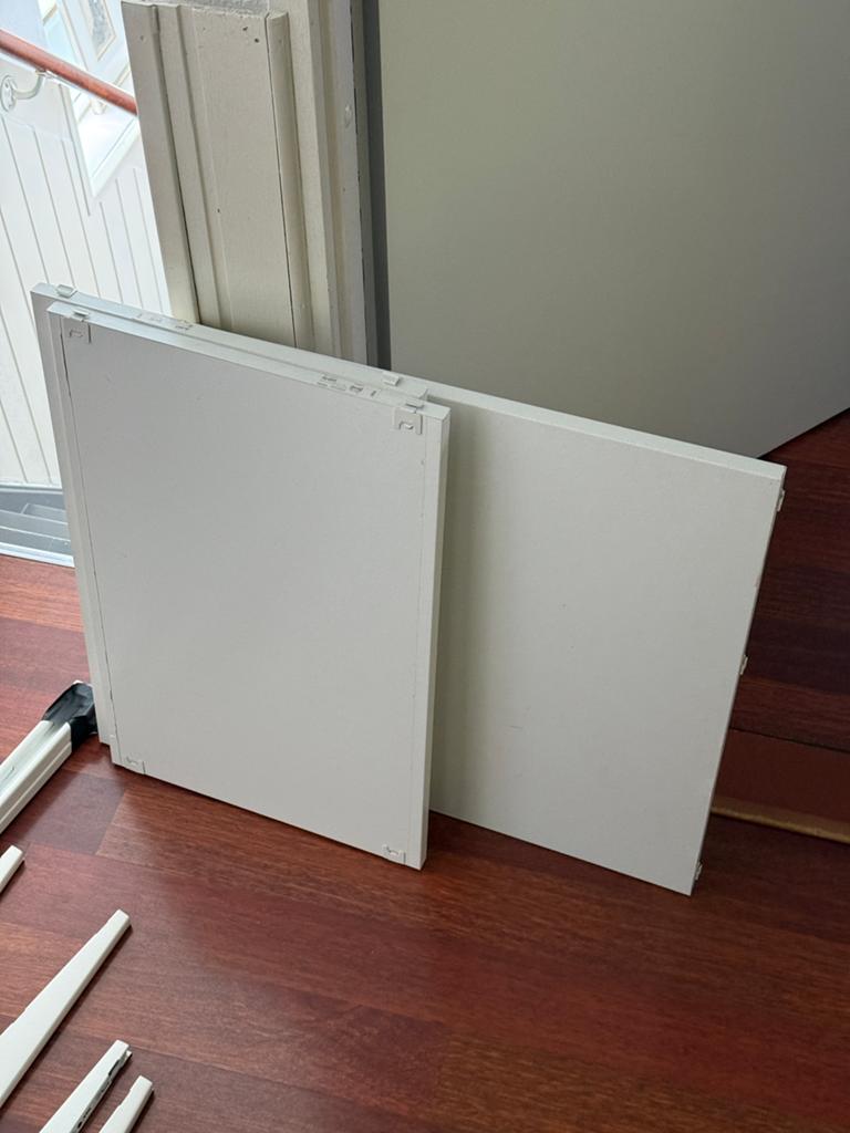 Ikea algot, 3 planken, zwefend, past boven wasmachine, Ophalen, Gebruikt